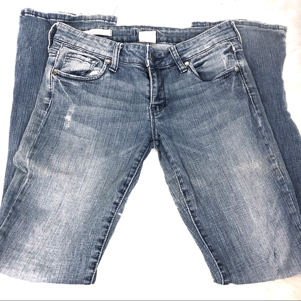 Decree Light Wash Mid Rise Boot Cut Jeans 5
